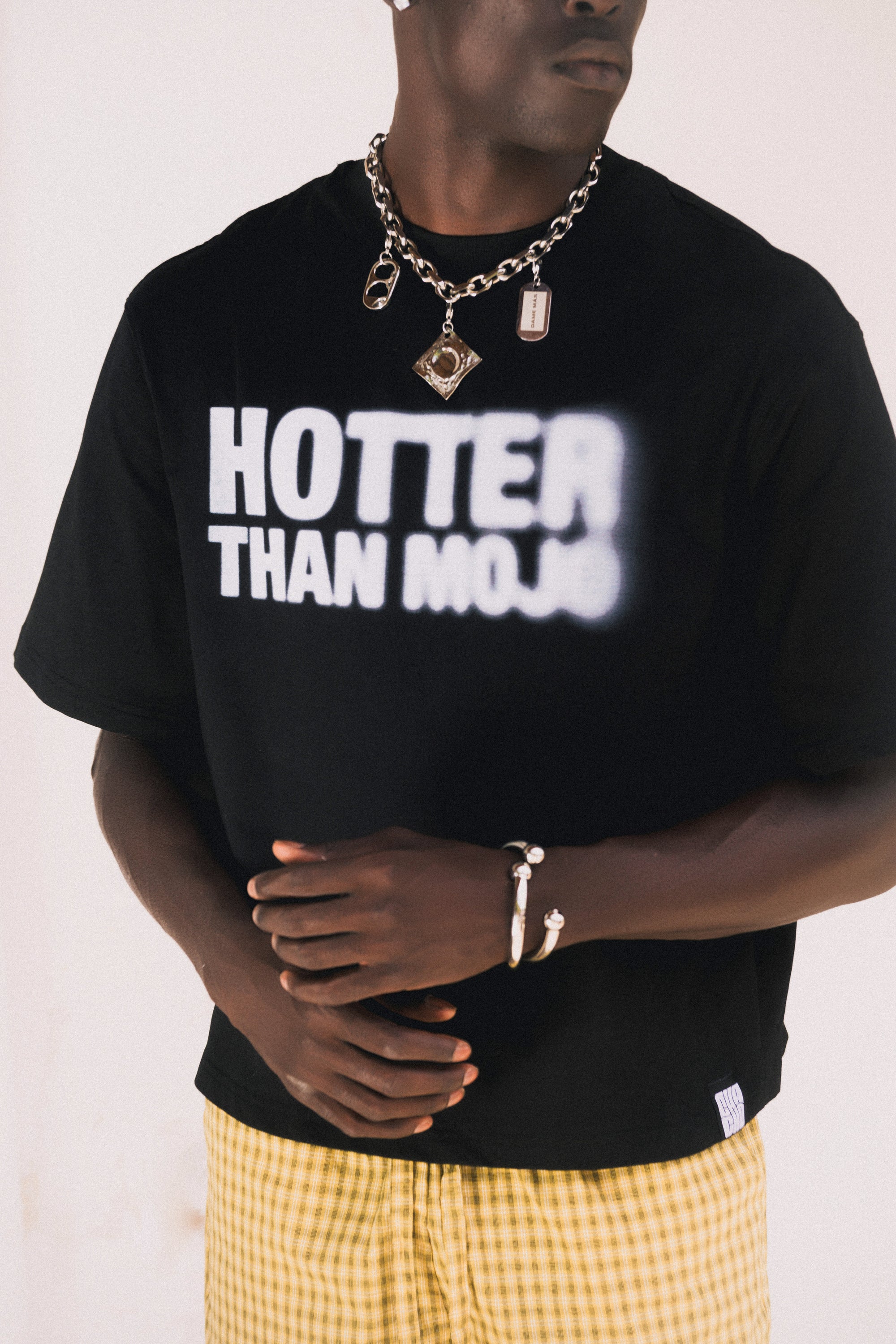 HOOTER THAN MOJO - BLACK